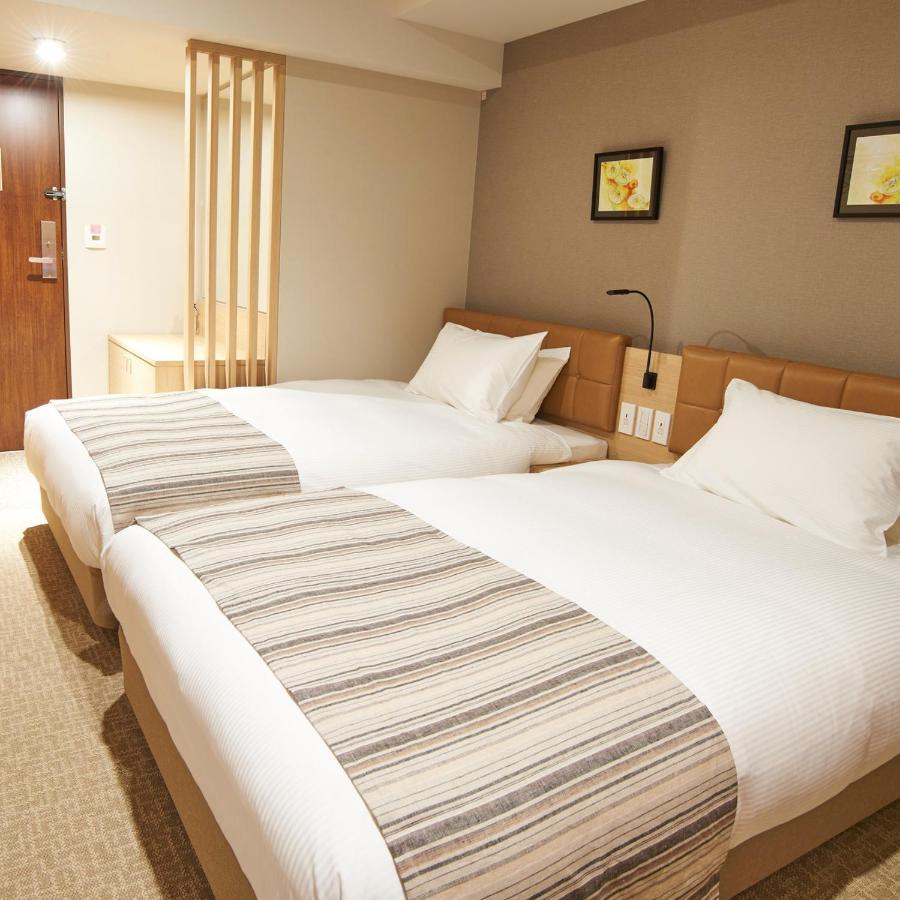 Quintessahotel Tokyohaneda Comic&Books Экстерьер фото